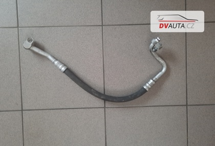 Klimatrubka 1K0820721BL